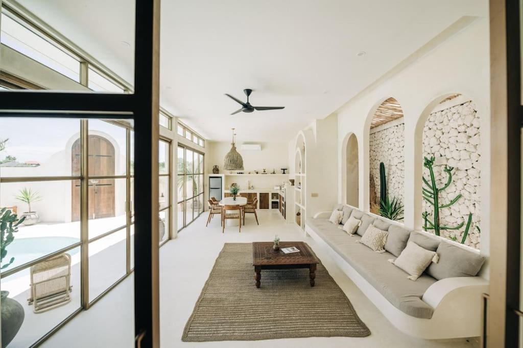 New Design Villa Casa Alma 3Bdr With Private Pool, Canggu エクステリア 写真